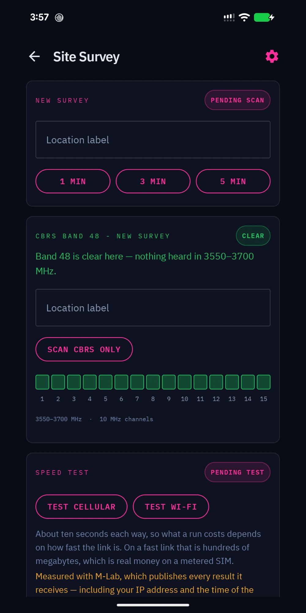 Site survey screen with a clear CBRS band 48 scan across 15 channels and the speed test controls